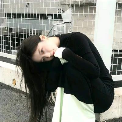 深红的金子